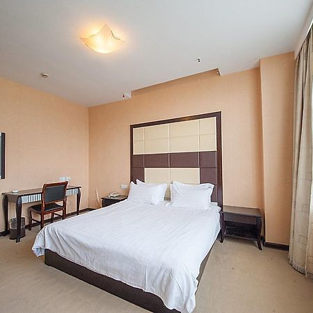Nantong Jinrui Hotel Esterno foto