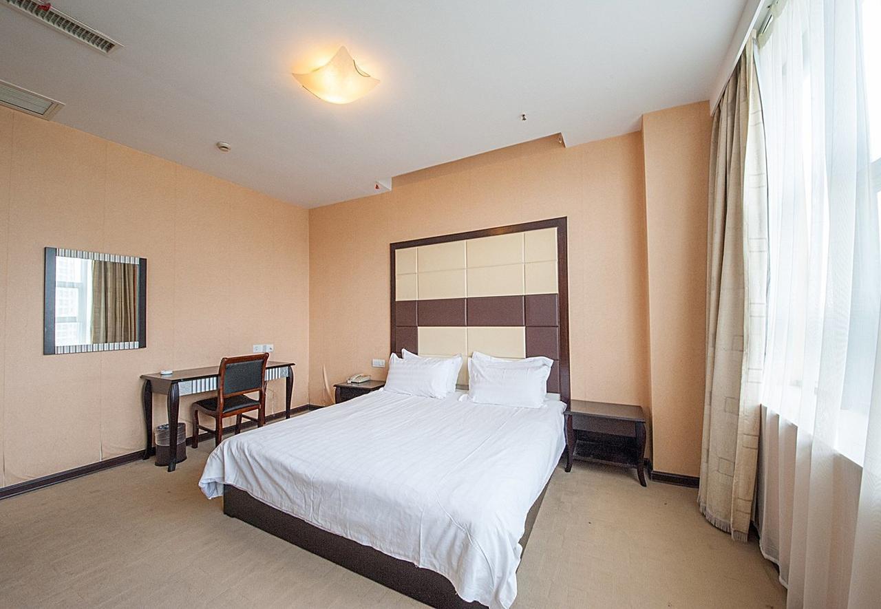 Nantong Jinrui Hotel Esterno foto